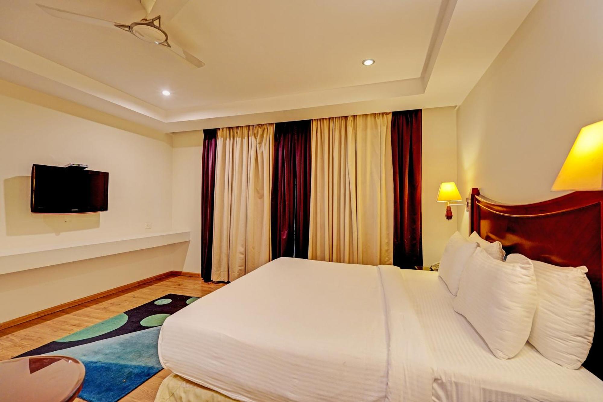 Hotel Grand Aerotech Neu-Delhi Exterior foto